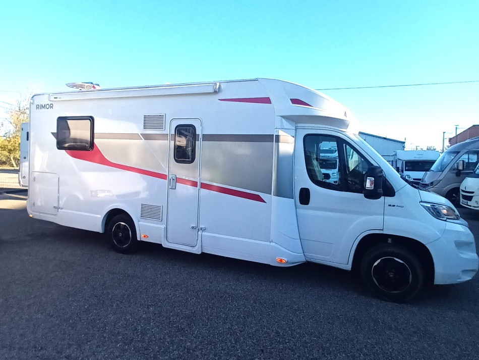 camping car RIMOR  SEAL 66 PLUS modèle 2021