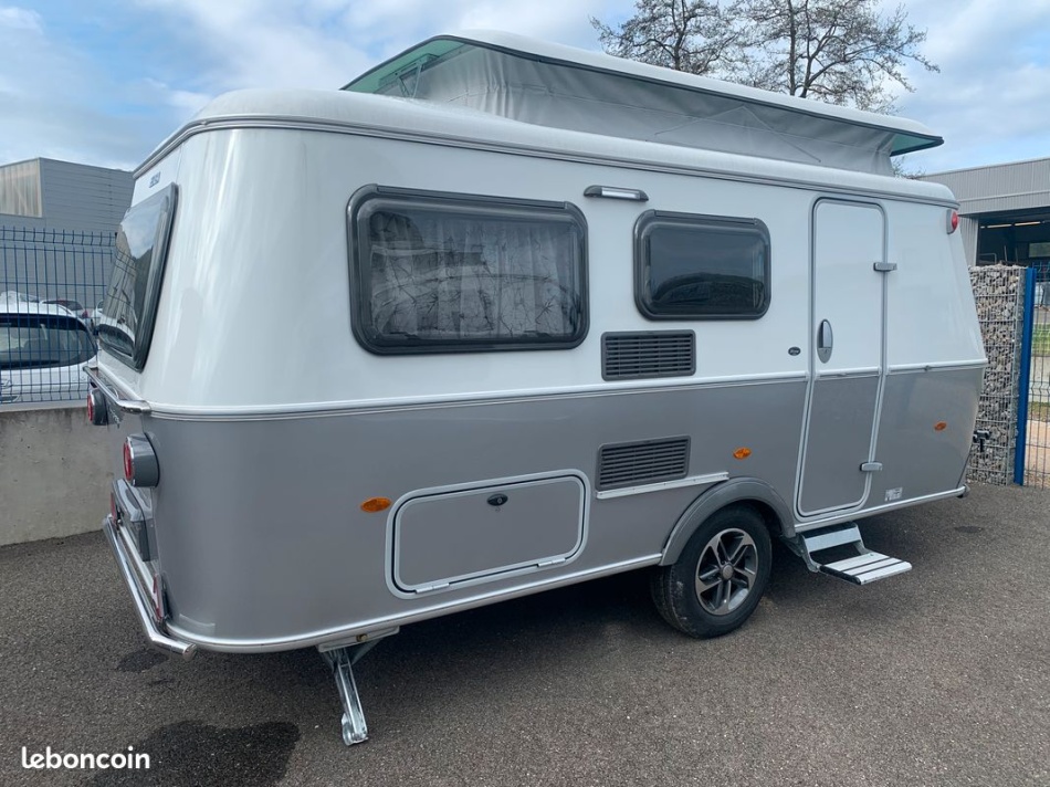 caravane ERIBA  TOURING 530 URBAN TOURING 530  modèle 2023