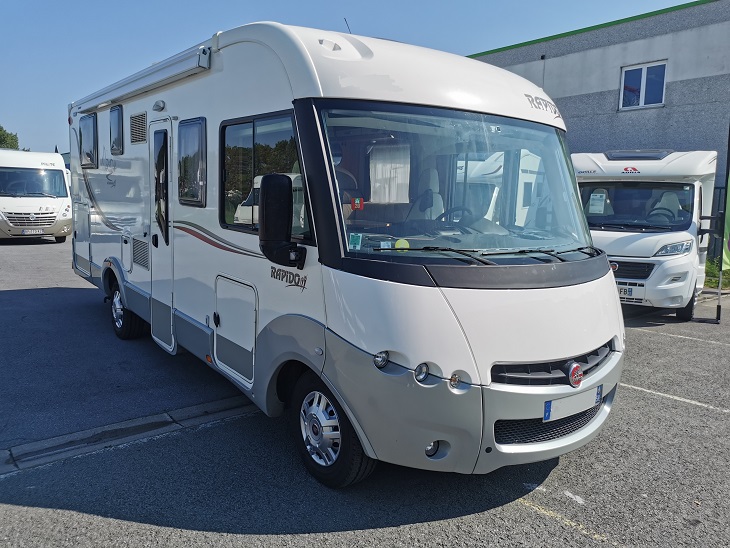 camping car RAPIDO  S8 891F modèle 2013