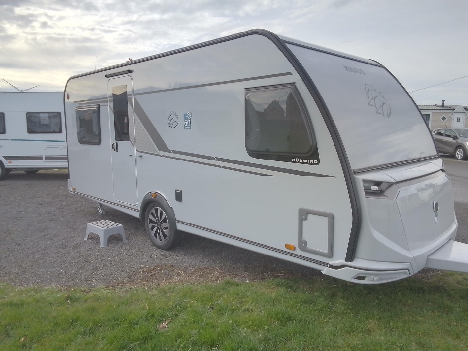 caravane KNAUS  SUDWIND 500 FU 60 YEARS modèle 2024