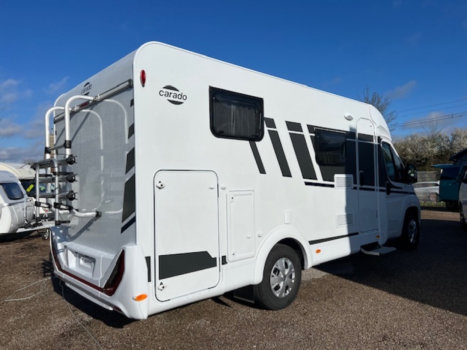 camping car CARADO  V 337 PRO modèle 2024