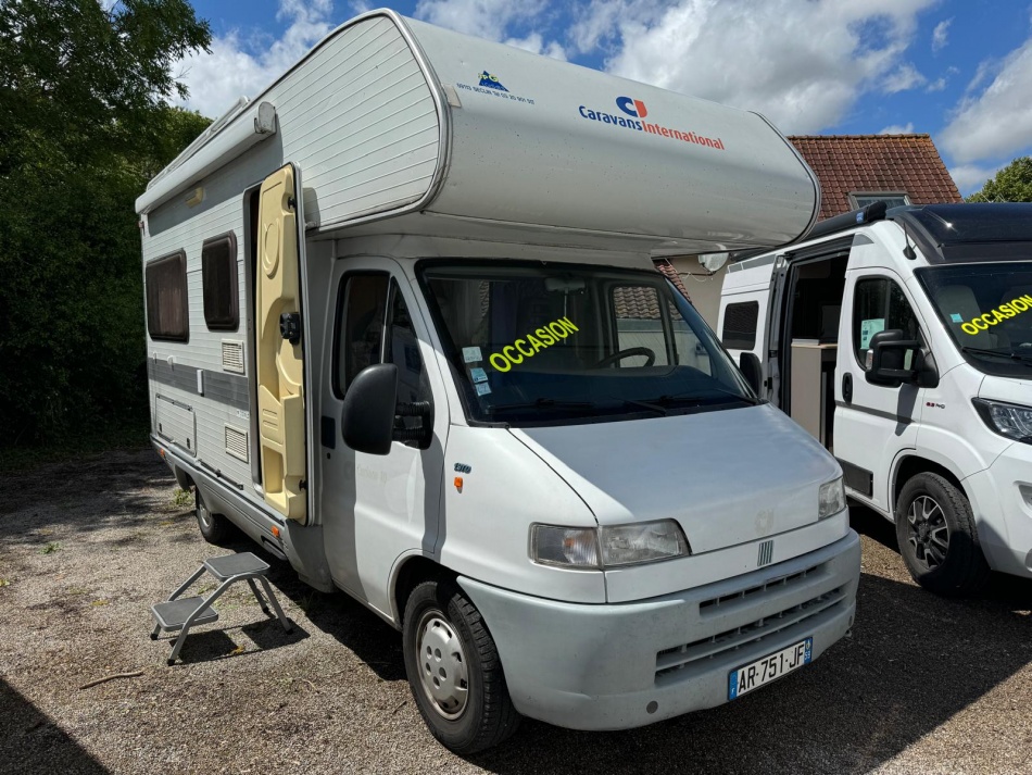 camping car CI  CARIOCA 10 modèle 2002