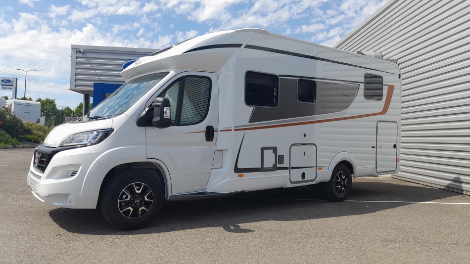 camping car BURSTNER  LYSEO TD PRIVILEGE TD 732 SANT modèle 2023