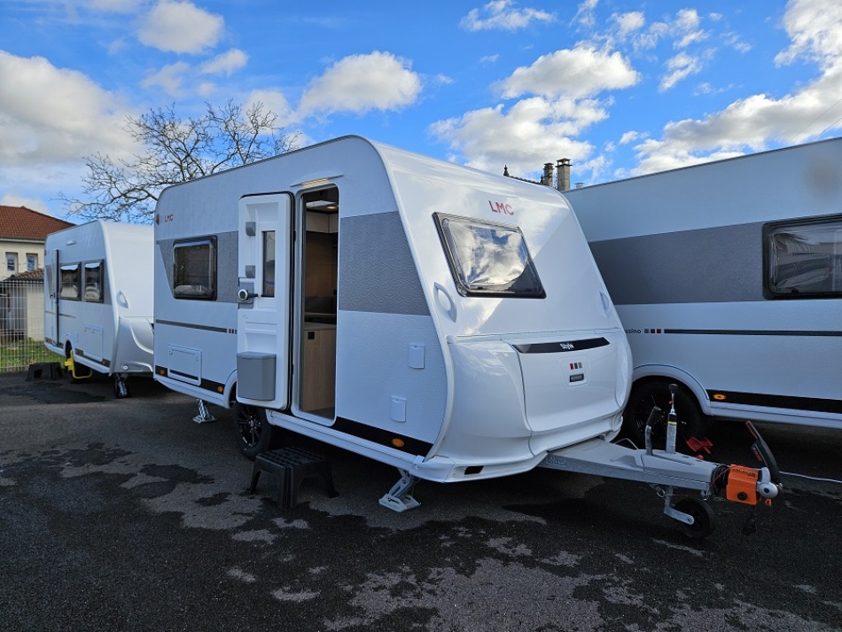 caravane LMC  STYLE 400F modèle 2024