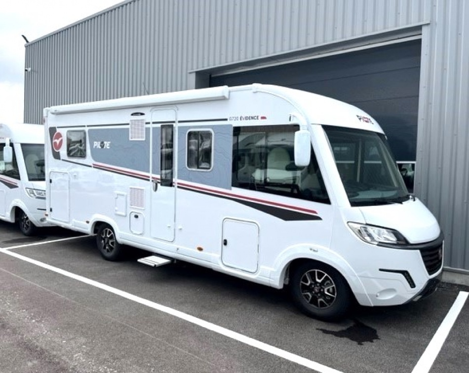 camping car PILOTE  EVIDENCE + G 720 FC modèle 2024