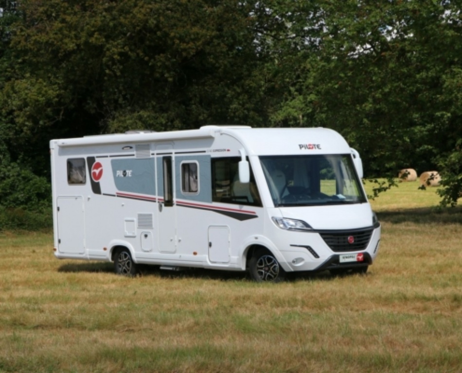 camping car PILOTE  EVIDENCE G 740 FGJ modèle 2025