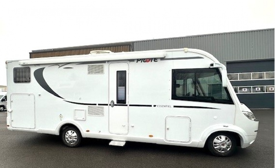 camping car PILOTE  ESSENTIEL G 740 FGJ modèle 2018