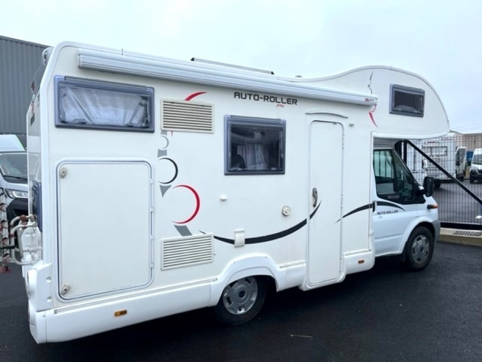 camping car ROLLER TEAM  AUTO ROLLER JOY 599 modèle 2012