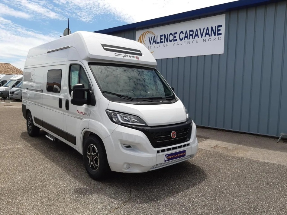 camping car CAMPEREVE  PREMIUM FAMILY VAN modèle 2024